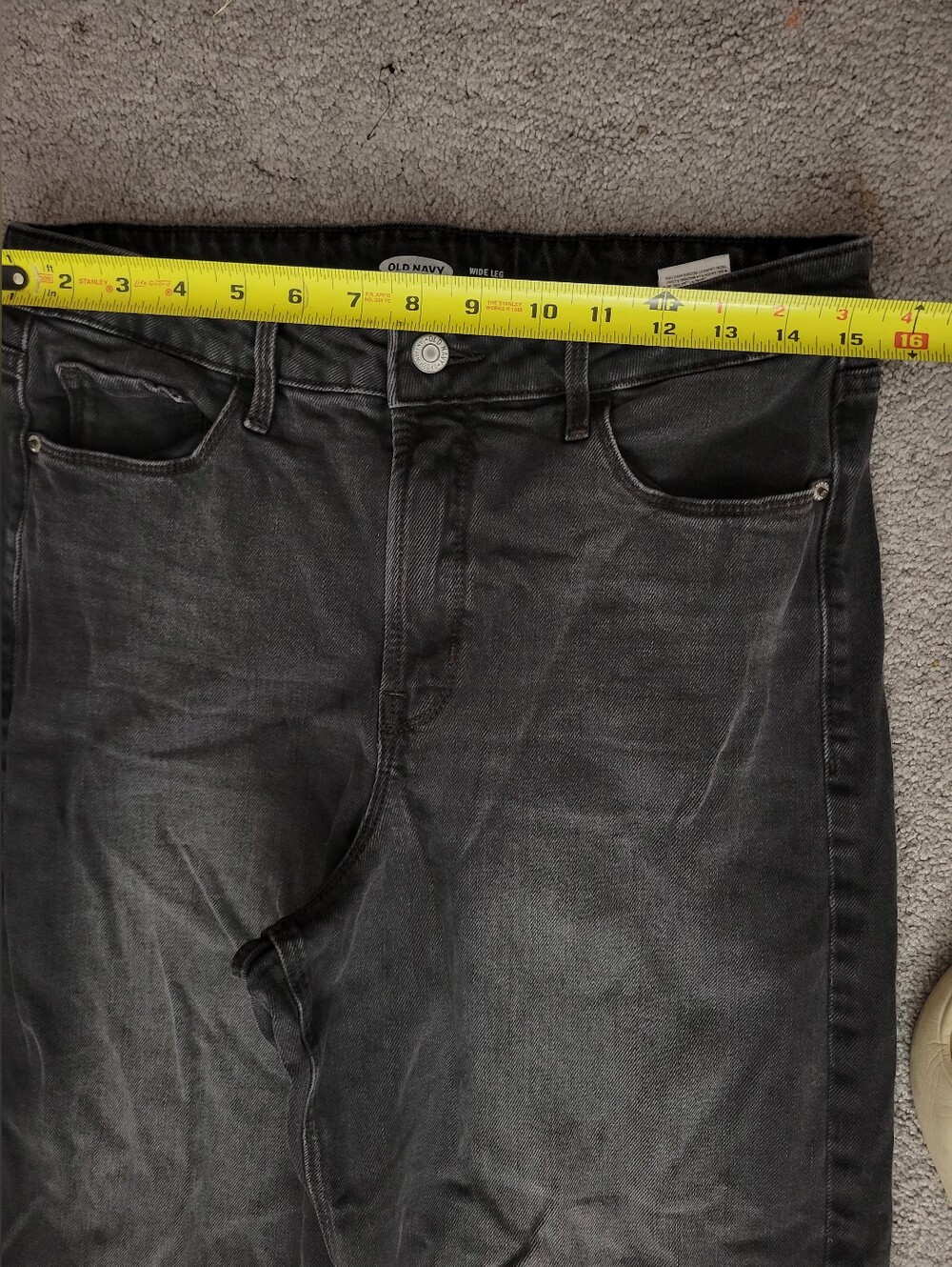 Old Navy Extra High Rise Wide Leg Jeans Frayed Raw Hem Wash Black - Picture 6 of 6
